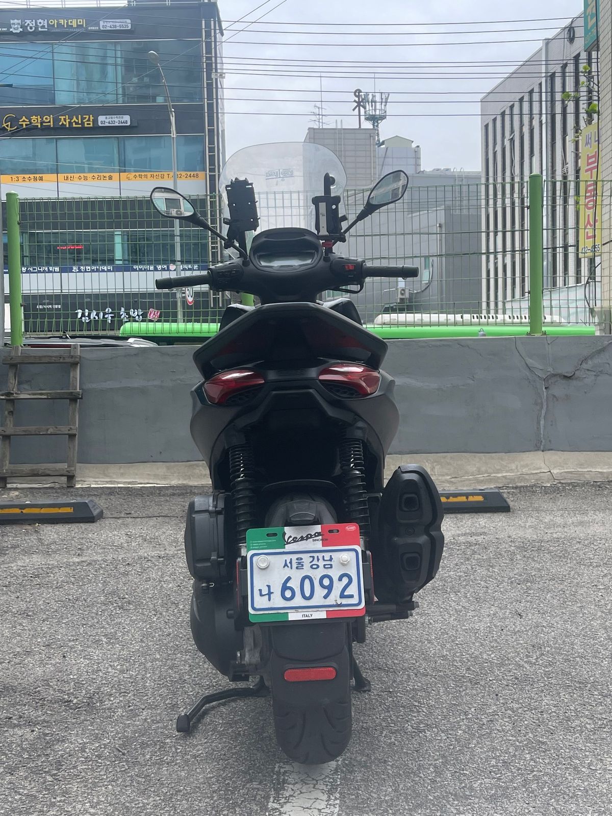 피아지오 비버리 400 S 4