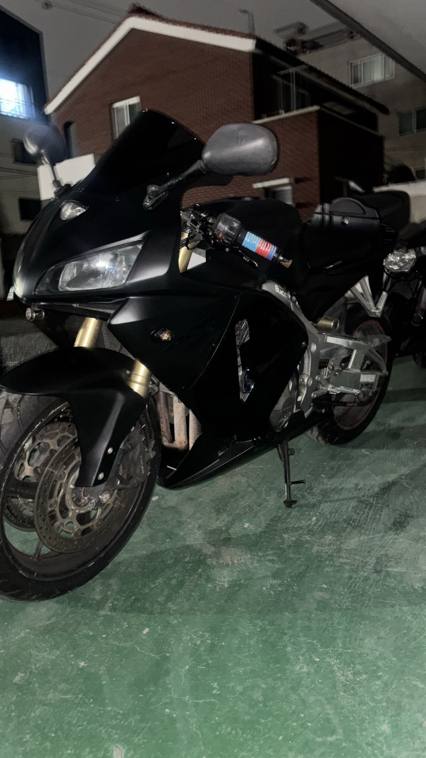혼다 CBR 600 RR 9