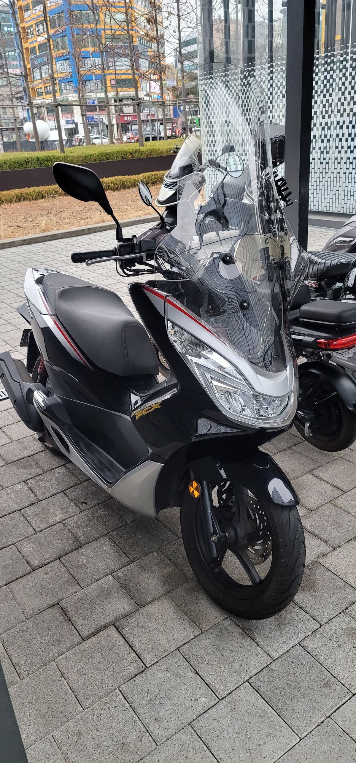 혼다 PCX 125 6