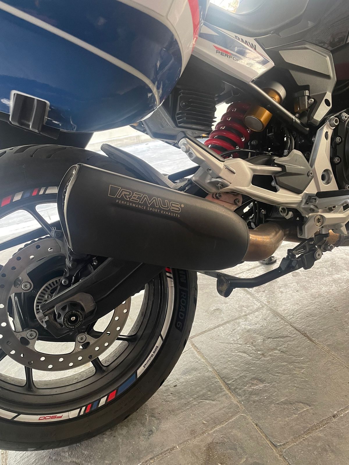 BMW F 900 R 6