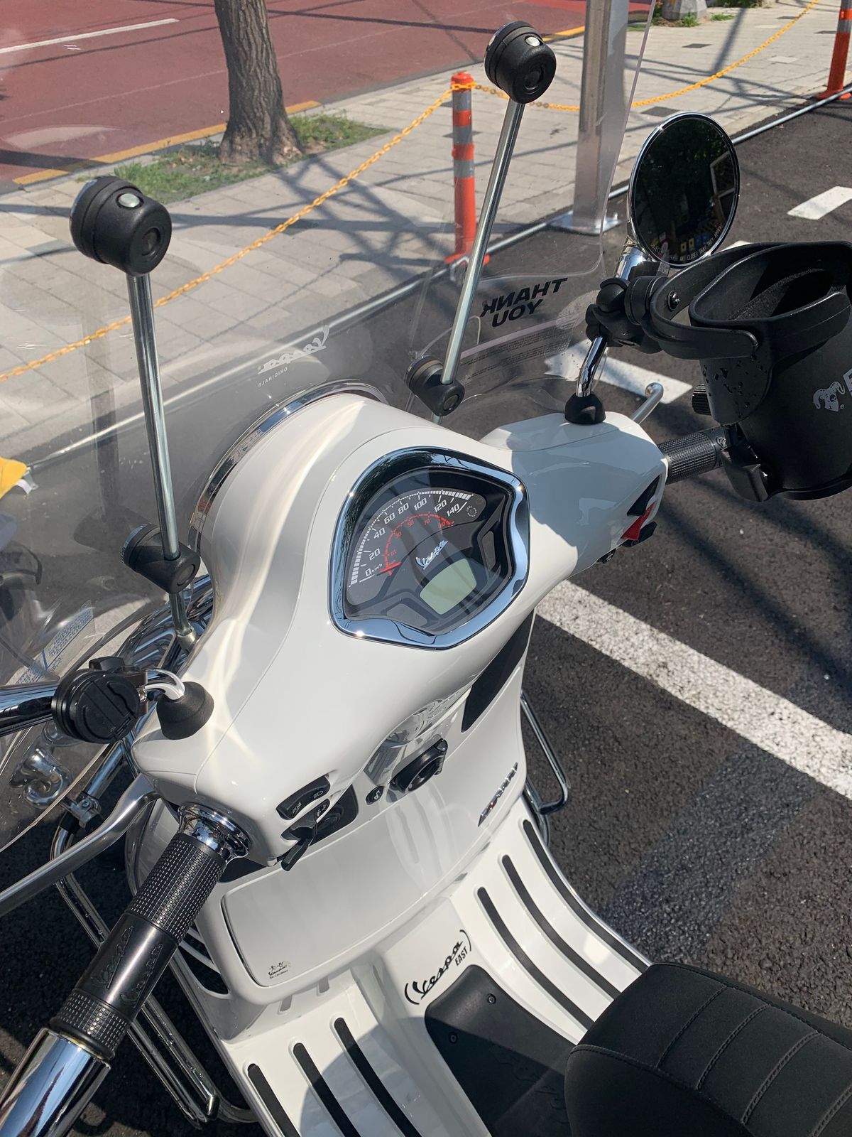 베스파 GTS 300 슈퍼스포츠 9