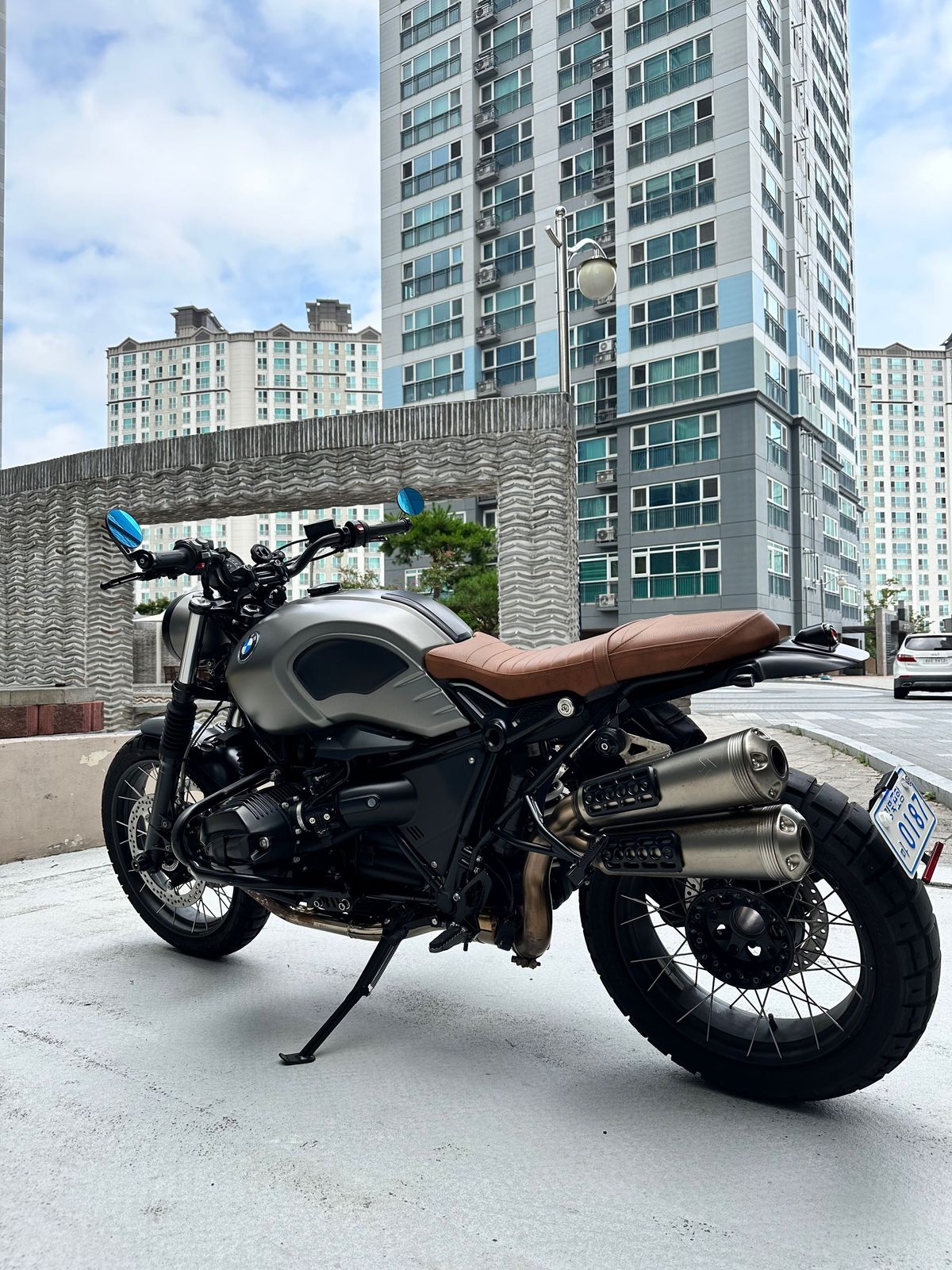 BMW R nine T 스크램블러 10