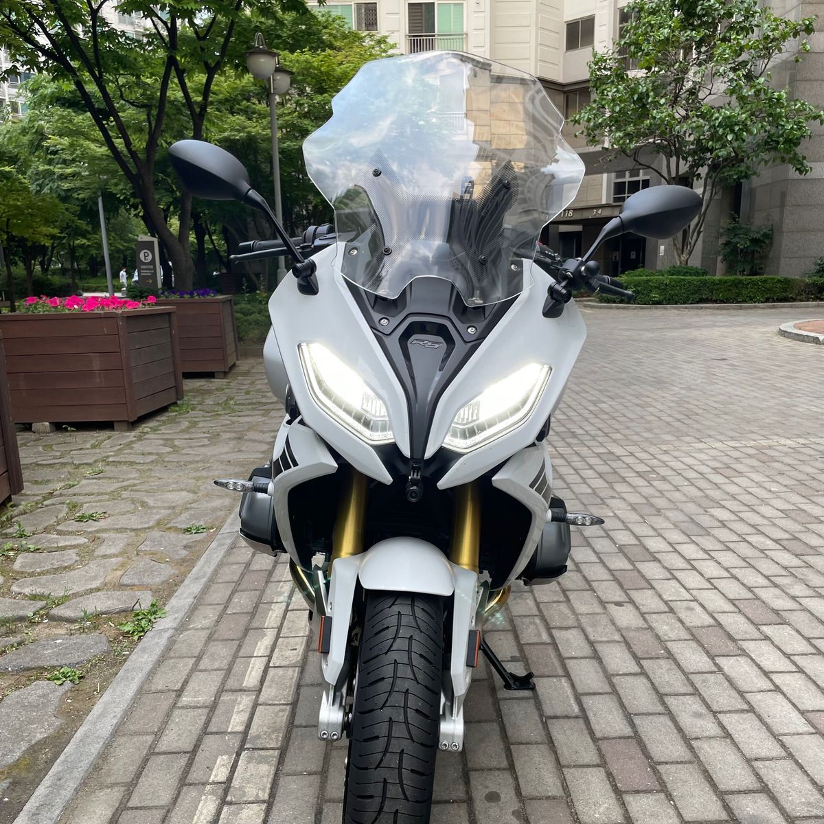 BMW R 1250 RS more