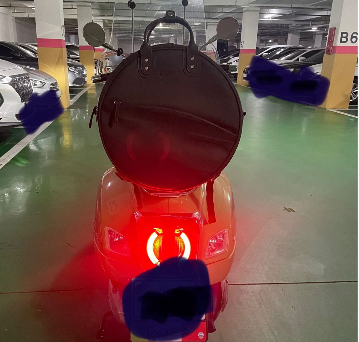 베스파 GTS 300 75주년 스페셜 에디션 4