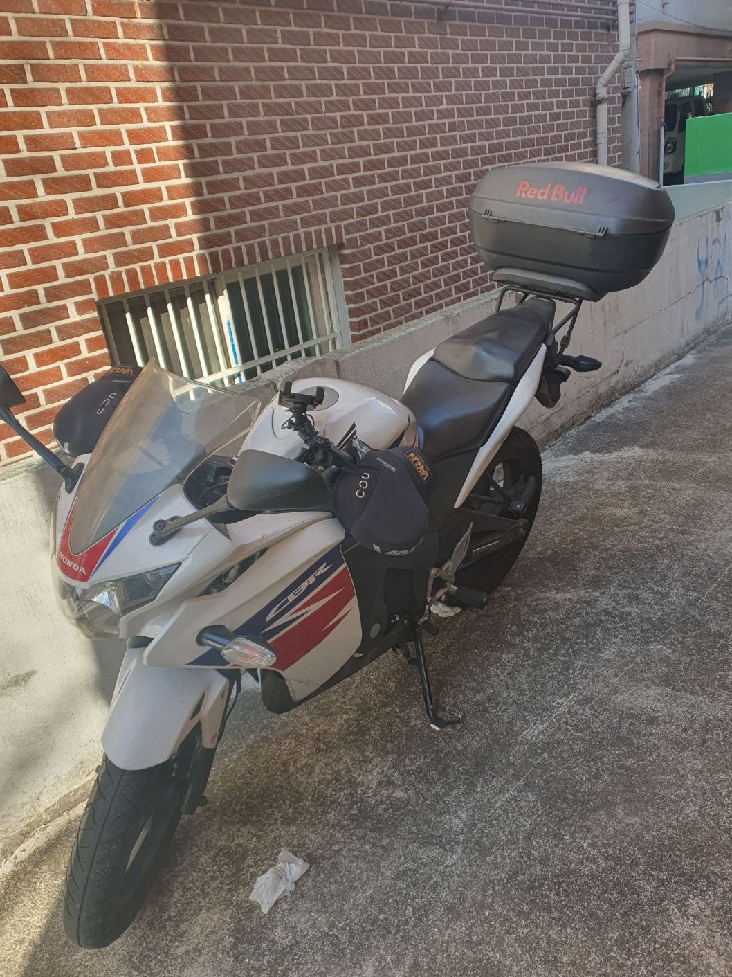 혼다 CBR 125 R 7