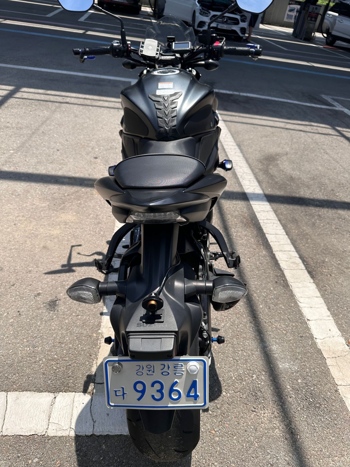스즈키 GSX S 1000 4