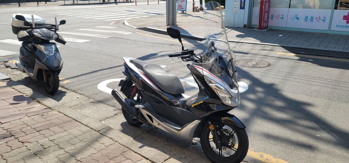 혼다 PCX 125 main