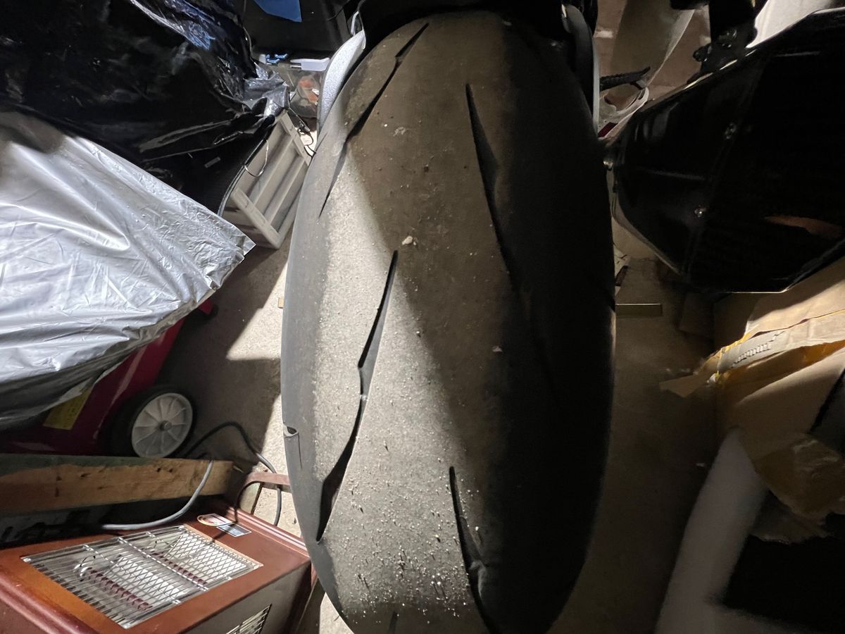 스즈키 GSX R 1000 R 블랙 에디션 9