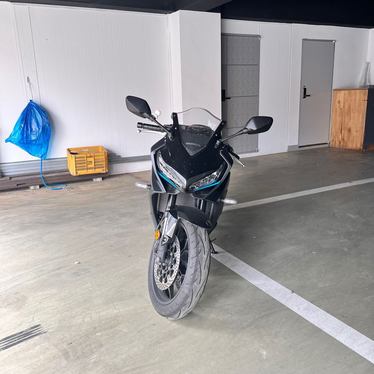 혼다 CBR 650 R MT more