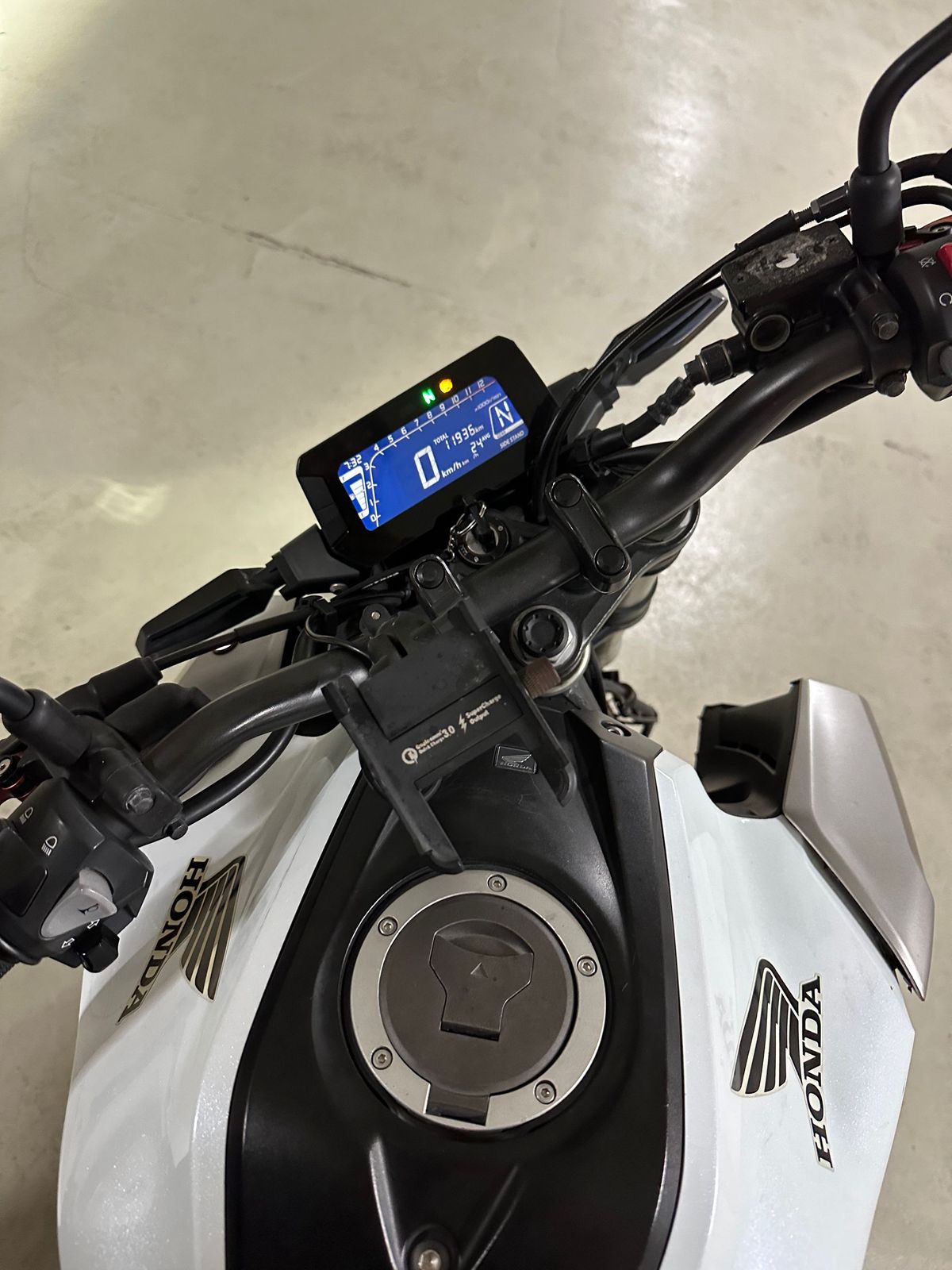 혼다 CB 125 R 5