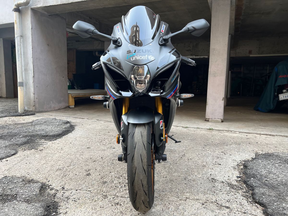 스즈키 GSX R 1000 R 블랙 에디션 more