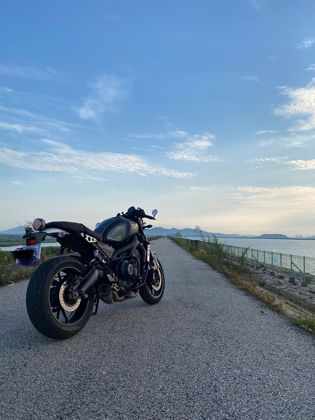야마하 XSR 900 main