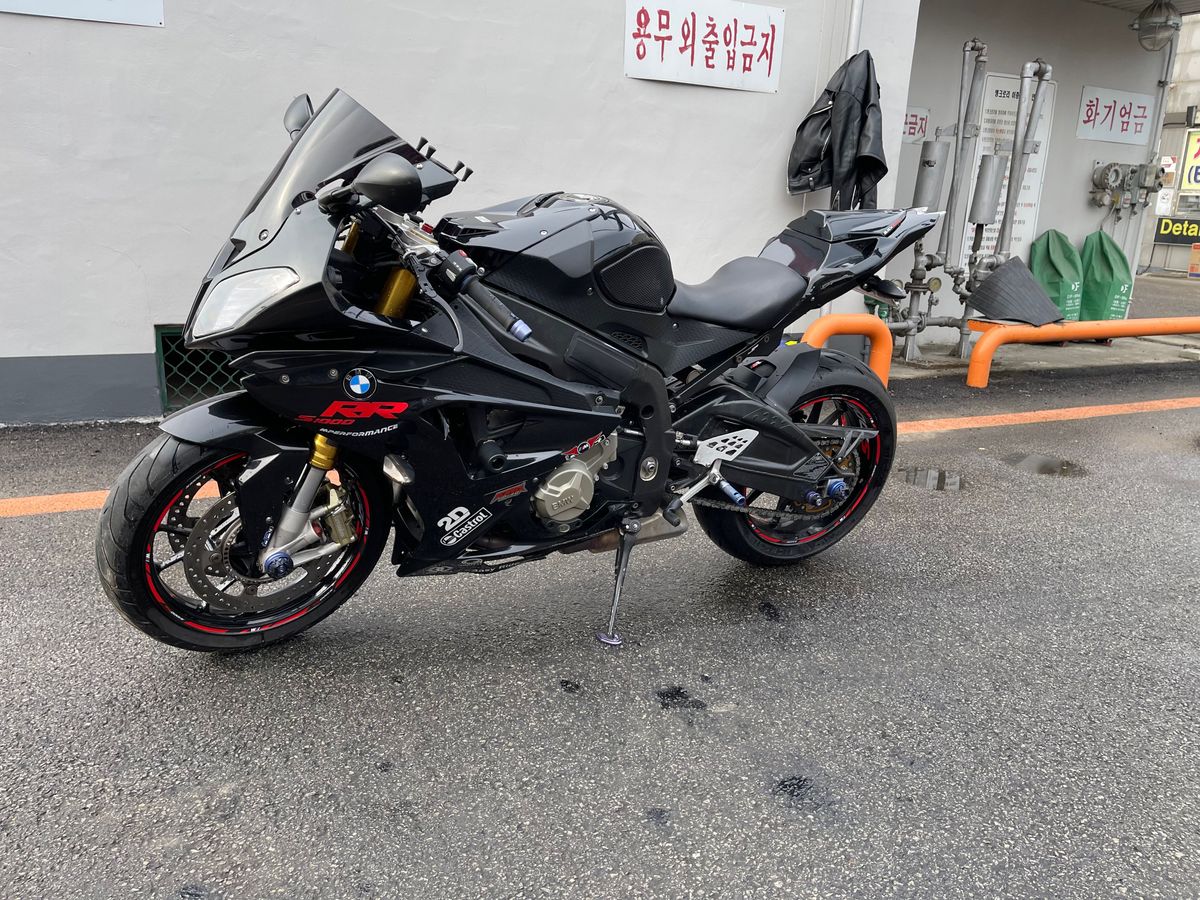 BMW S 1000 RR thumb 2