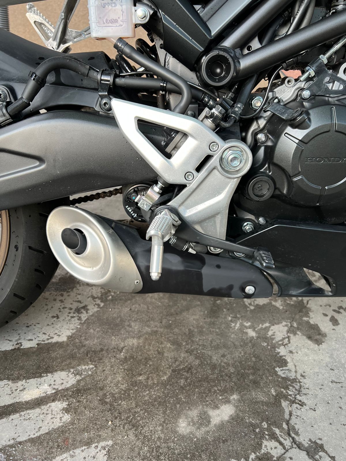 혼다 CB 125 R 10