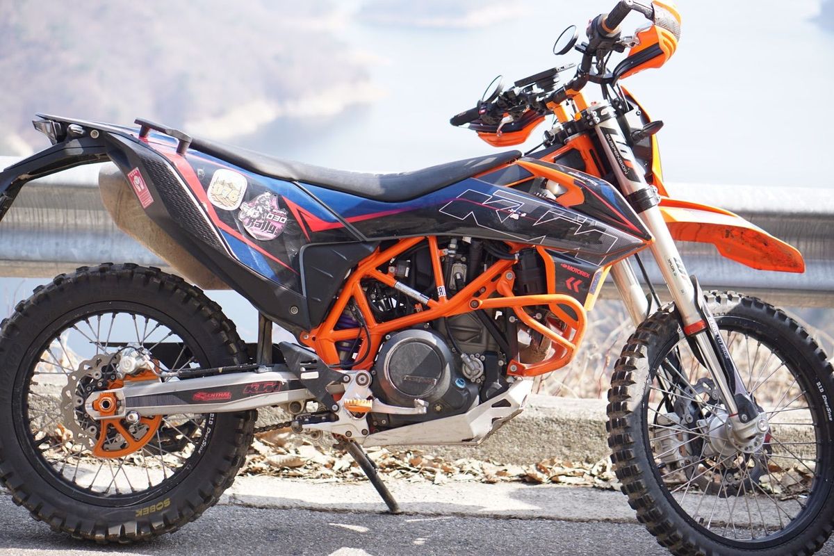 KTM 690 엔듀로 R main