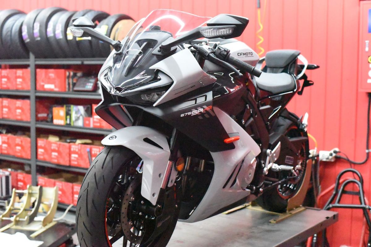 CF모토 675 SR R 8