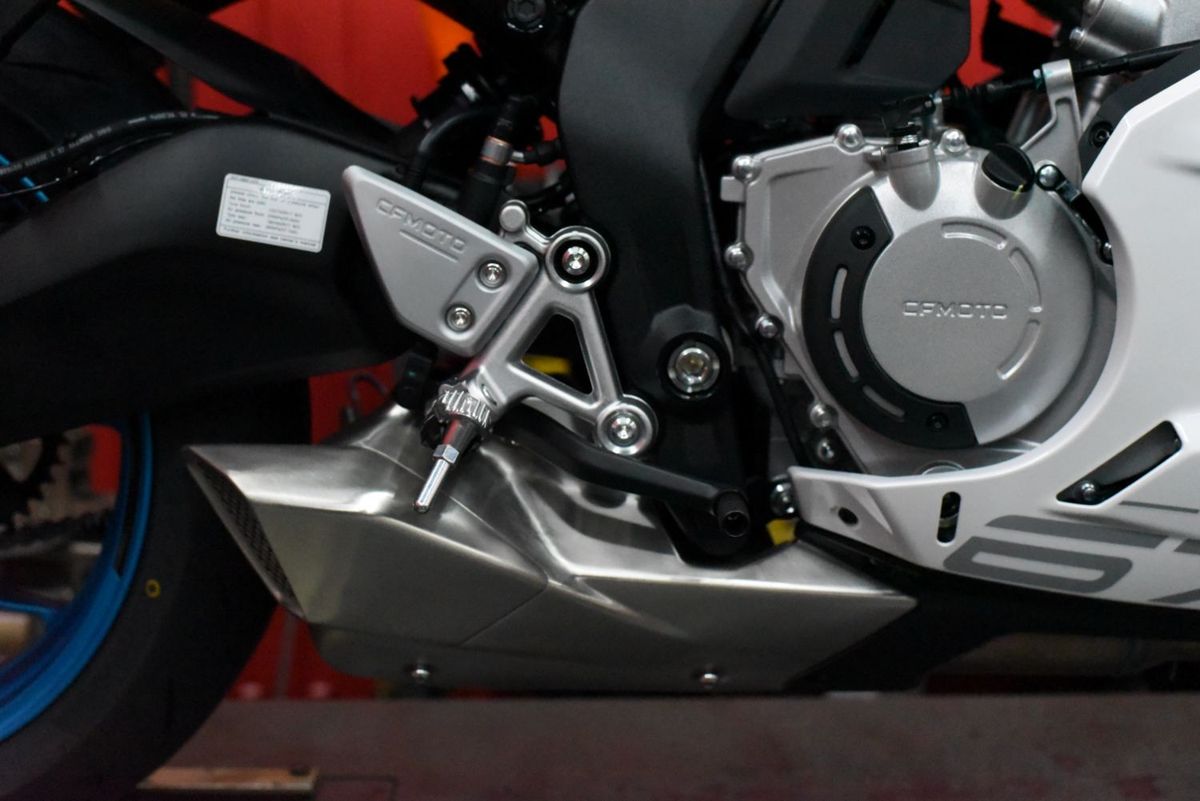 CF모토 675 SR R 16