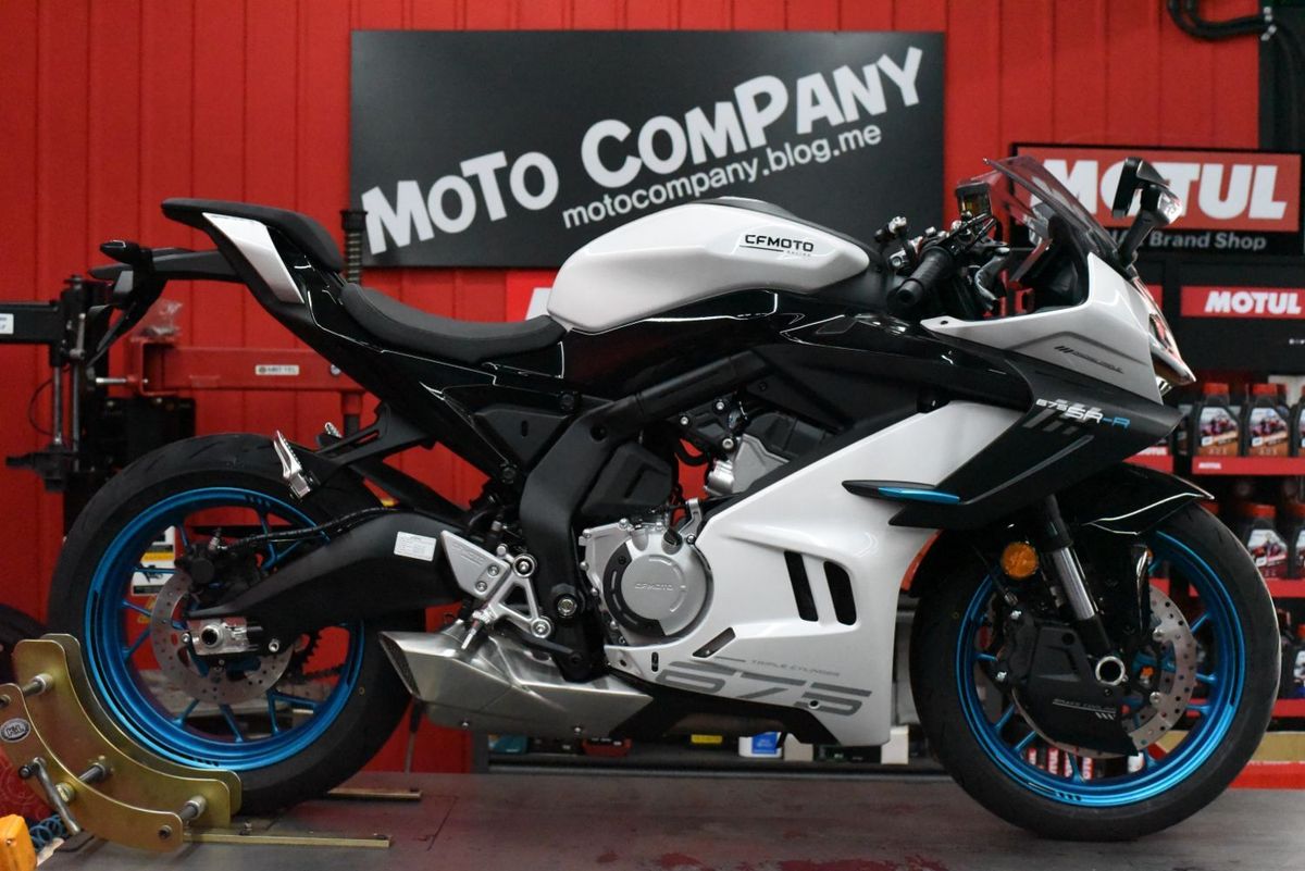 CF모토 675 SR R 17