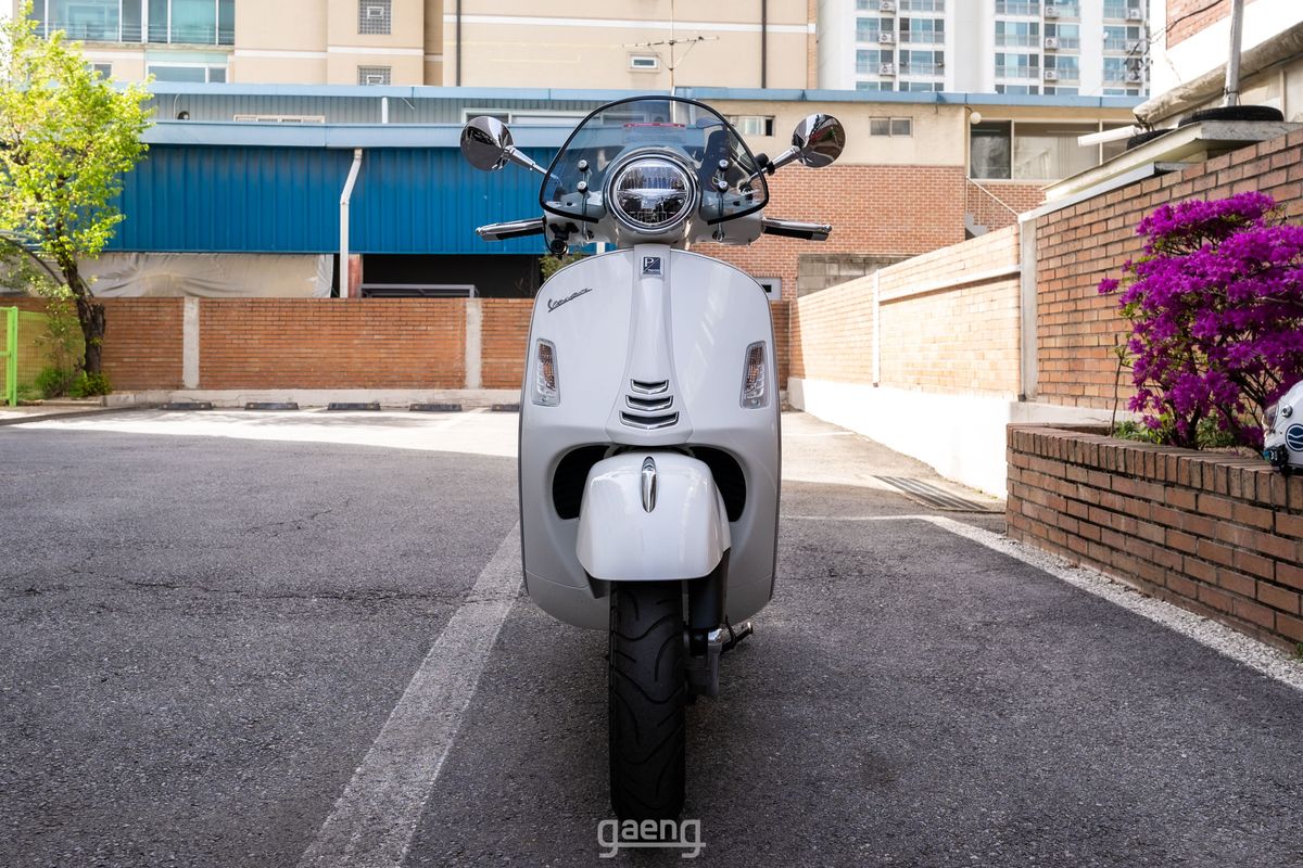 베스파 GTS 125 HPE more