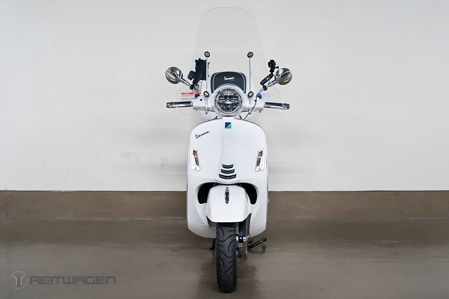 베스파 GTS 125 HPE more