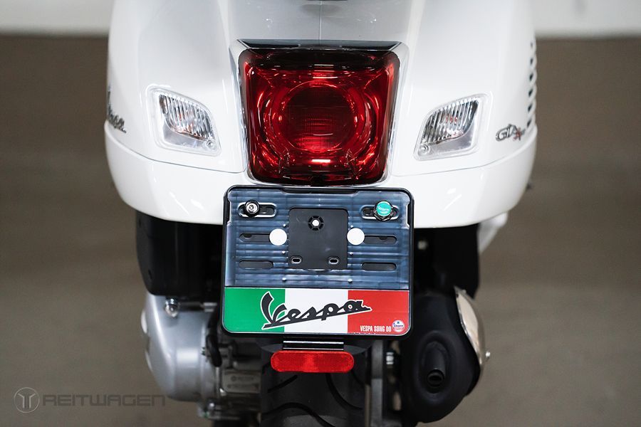 베스파 GTS 125 HPE 13