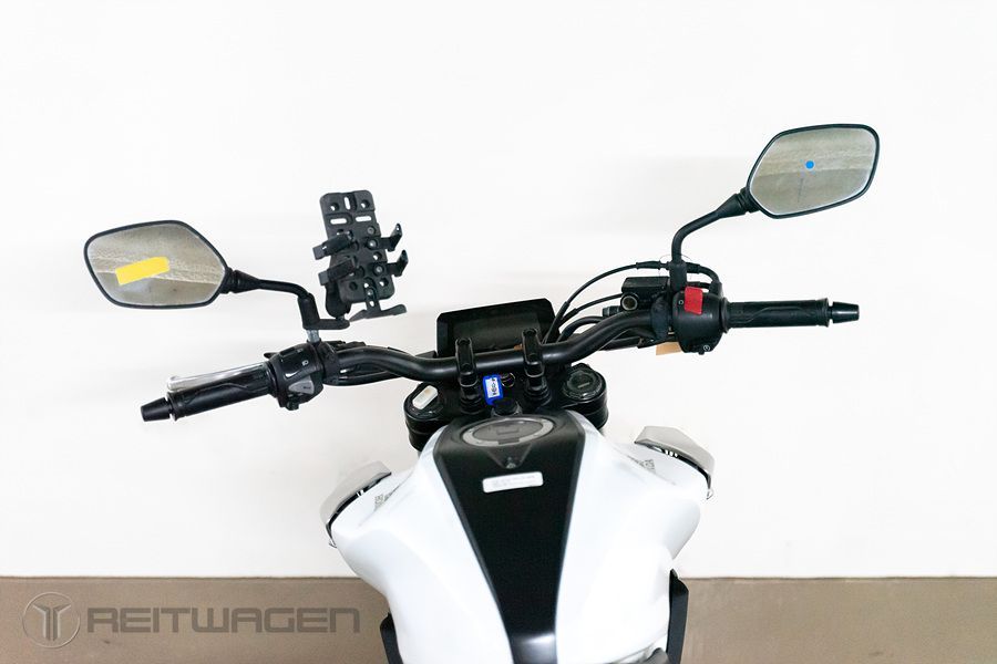 혼다 CB 125 R 15