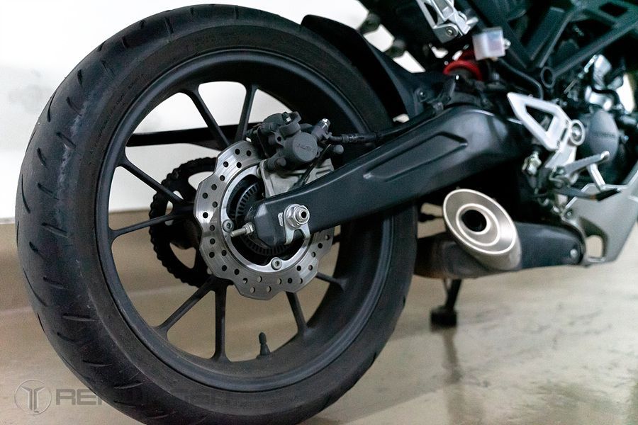 혼다 CB 125 R 18
