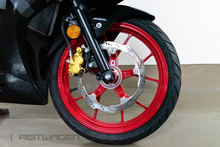 스즈키 GSX R 125 ABS 9
