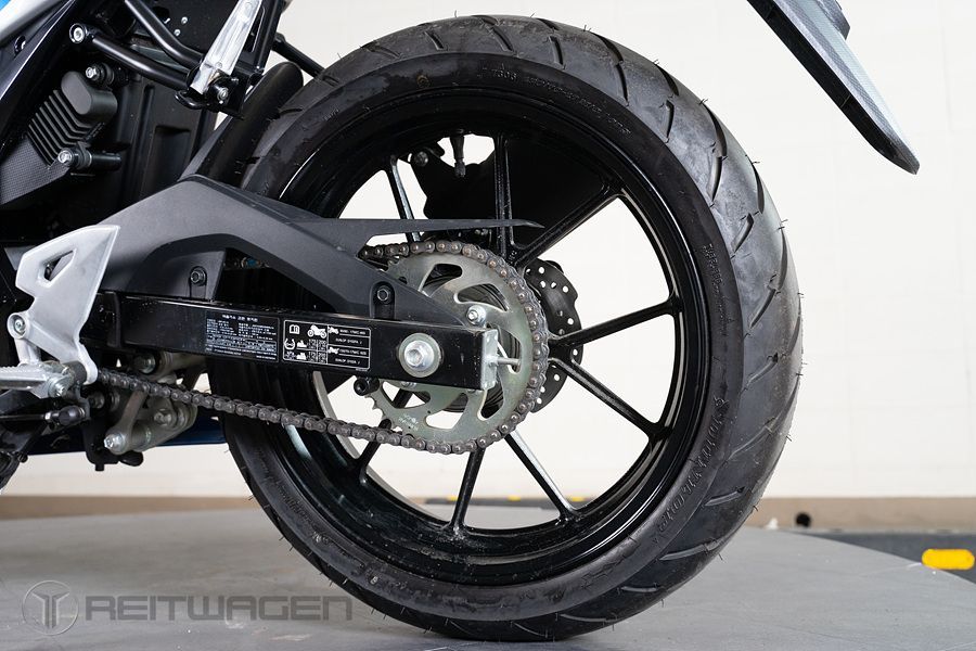 스즈키 GSX R 125 ABS 12
