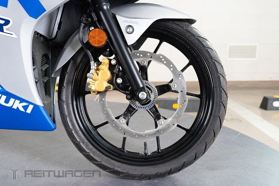 스즈키 GSX R 125 ABS 9