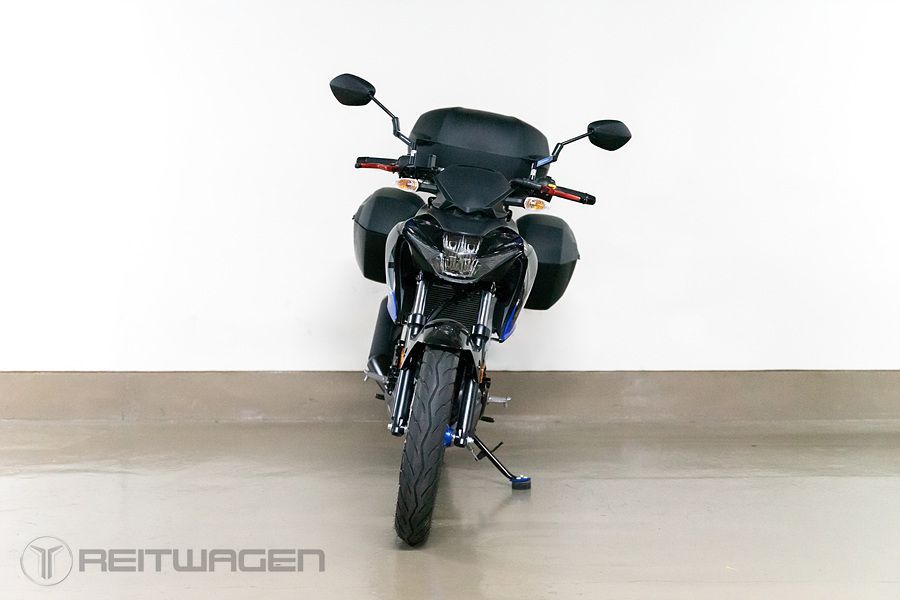 스즈키 GSX S 125 more