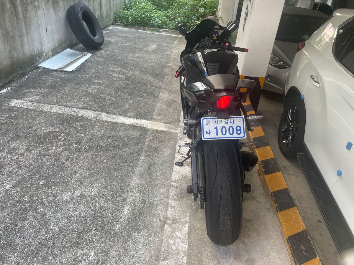 야마하 YZF R6 4
