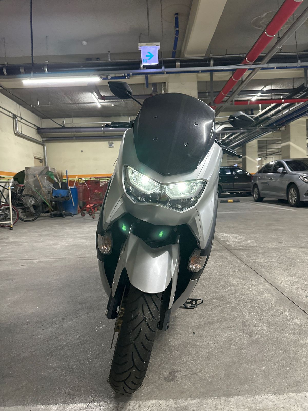 야마하 NMAX 125 more