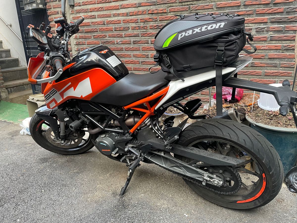 KTM 125 듀크 thumb 2