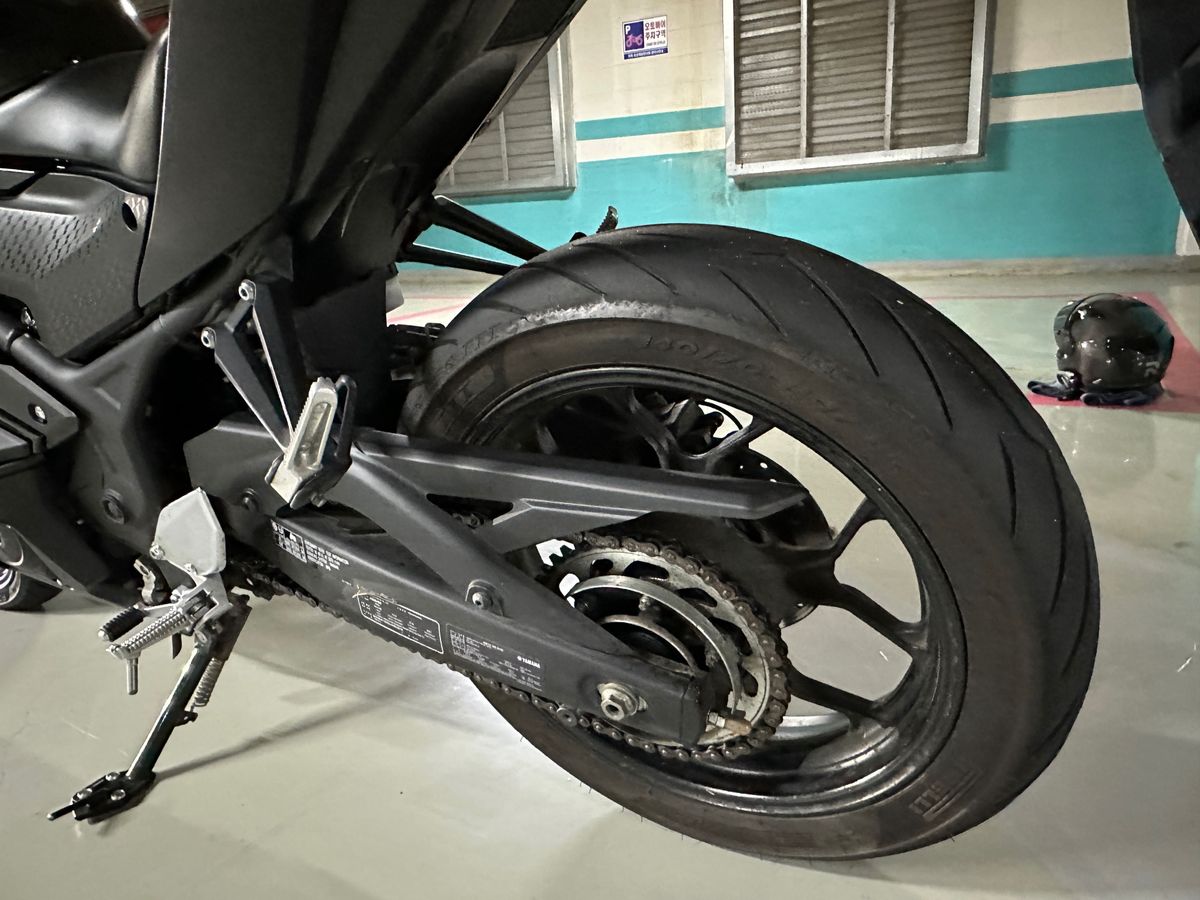 야마하 YZF R3 10