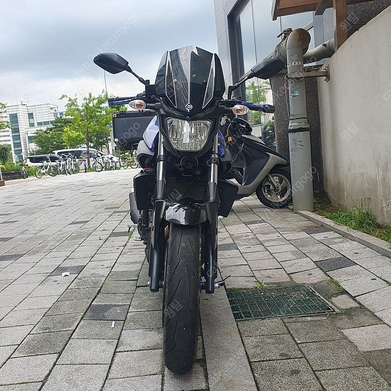 야마하 MT 03 main