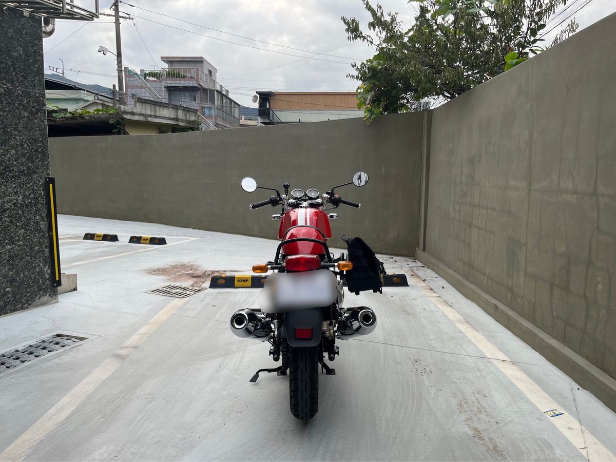 로얄엔필드 컨티넨탈 GT 650 4