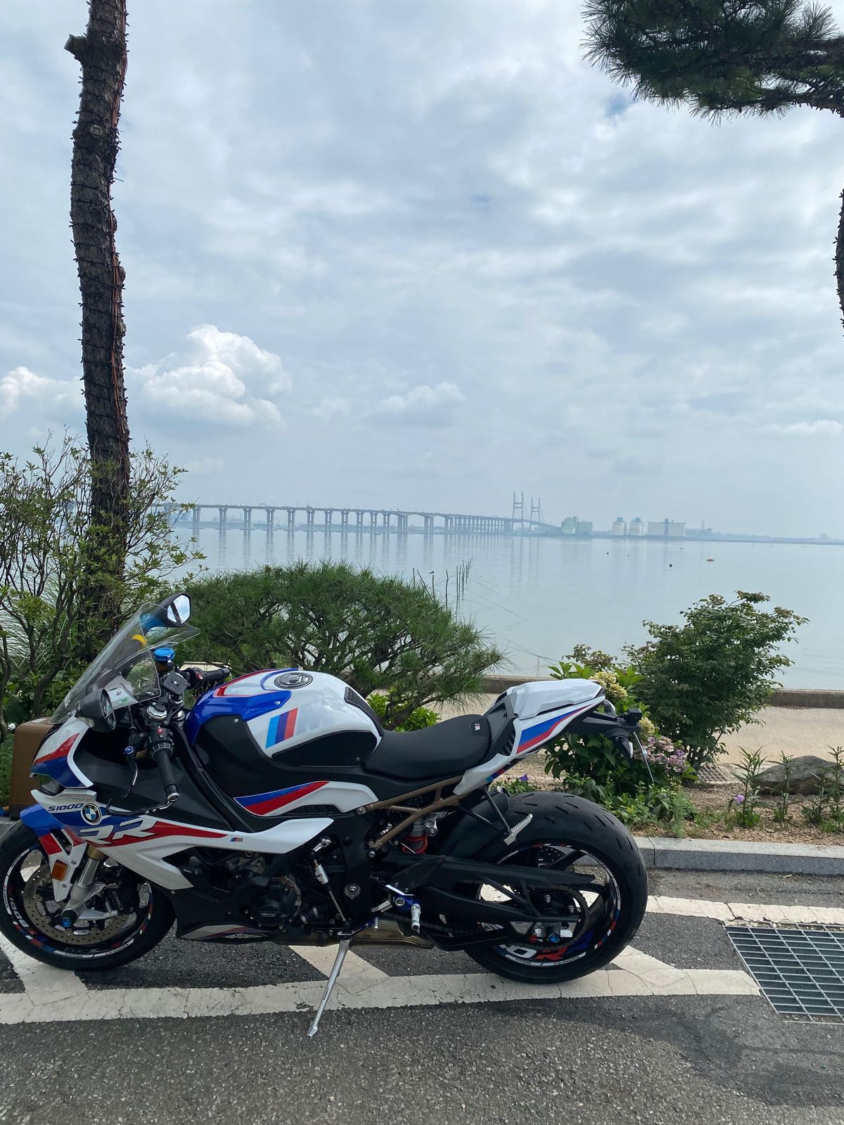 BMW S 1000 RR thumb 2