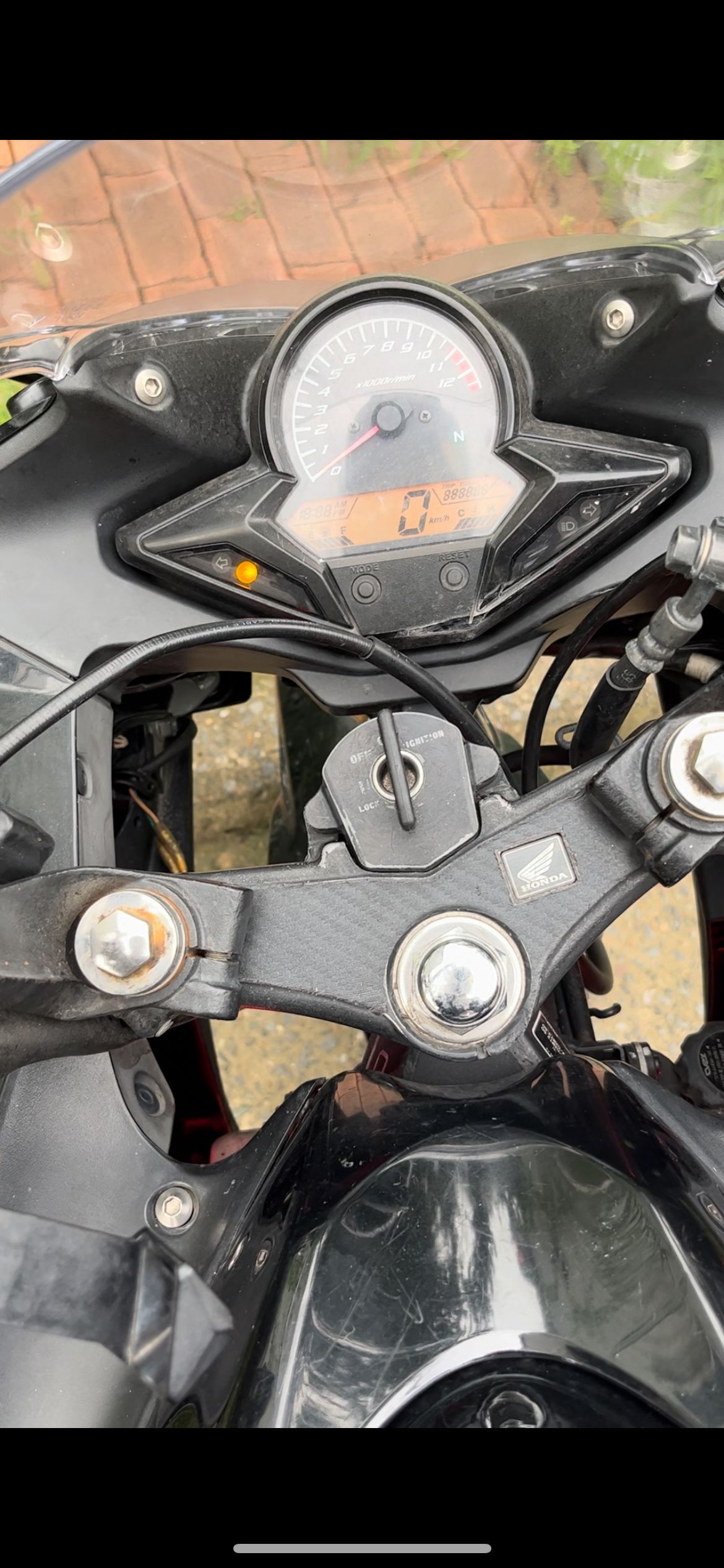 혼다 CBR 125 R 5