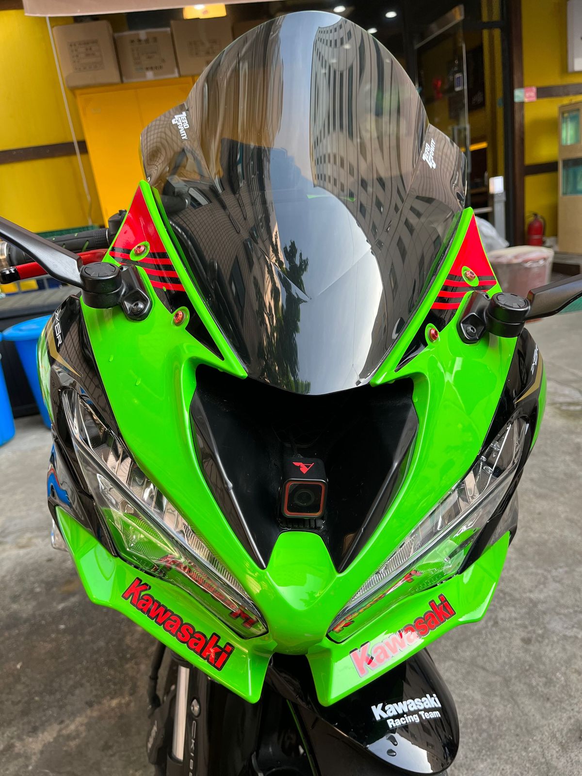가와사키 닌자 ZX-6R more