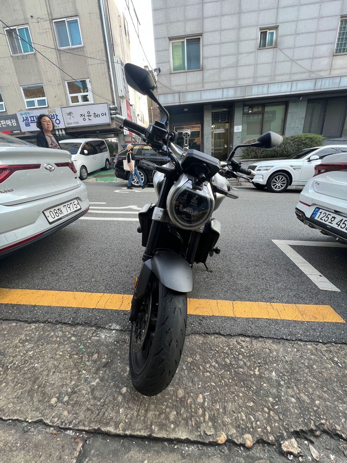 혼다 CB 1000 R more