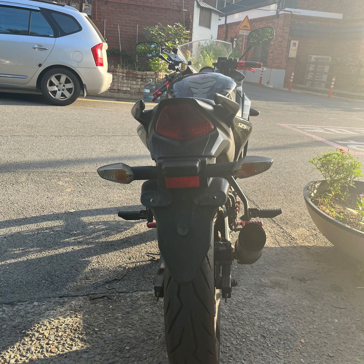 혼다 CBR 125 R 4