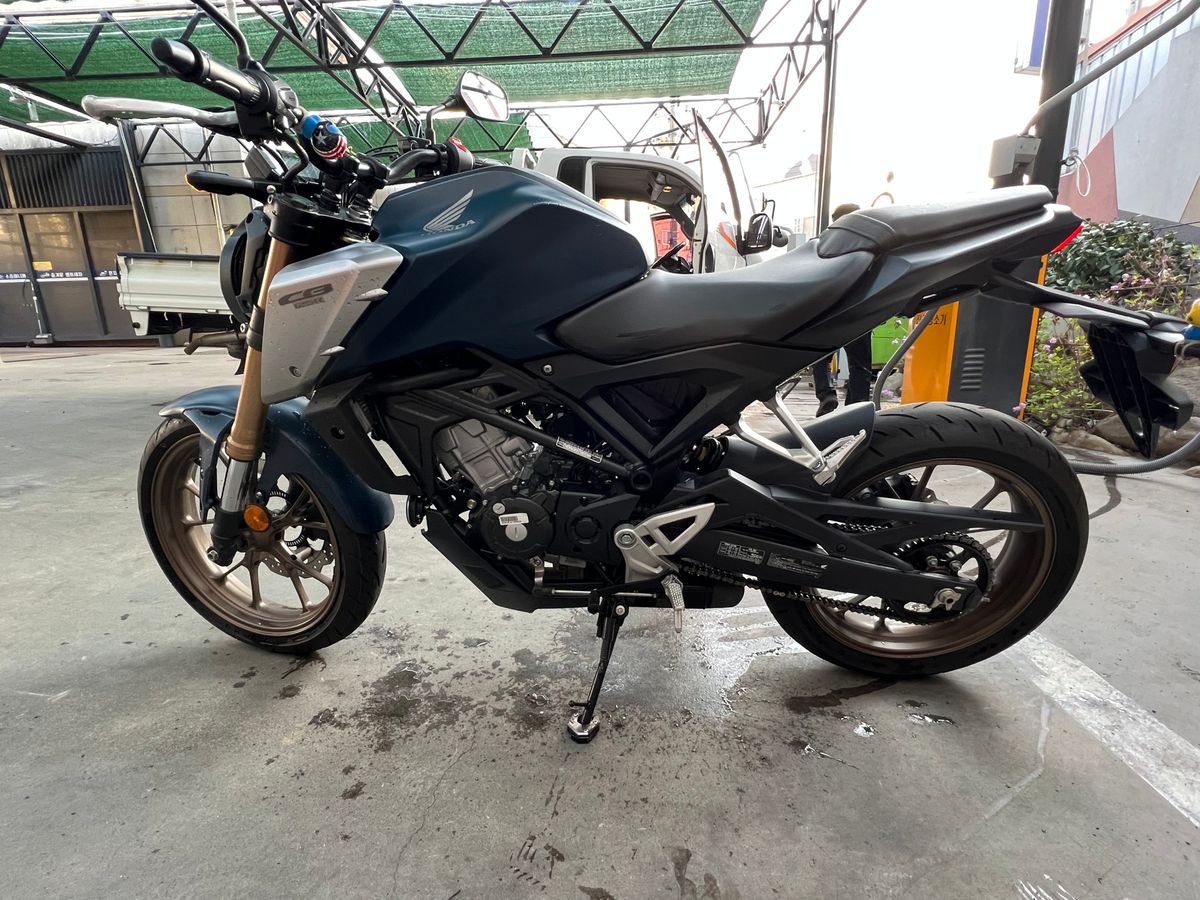 혼다 CB 125 R thumb 2