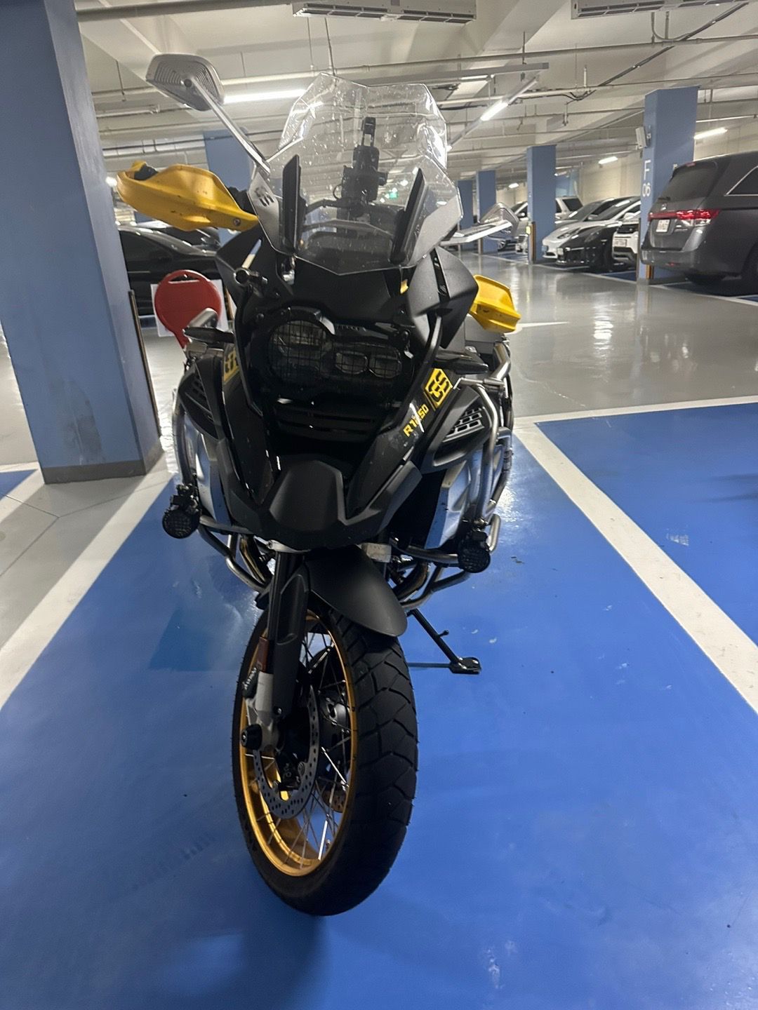 BMW R 1250 GS 40th more