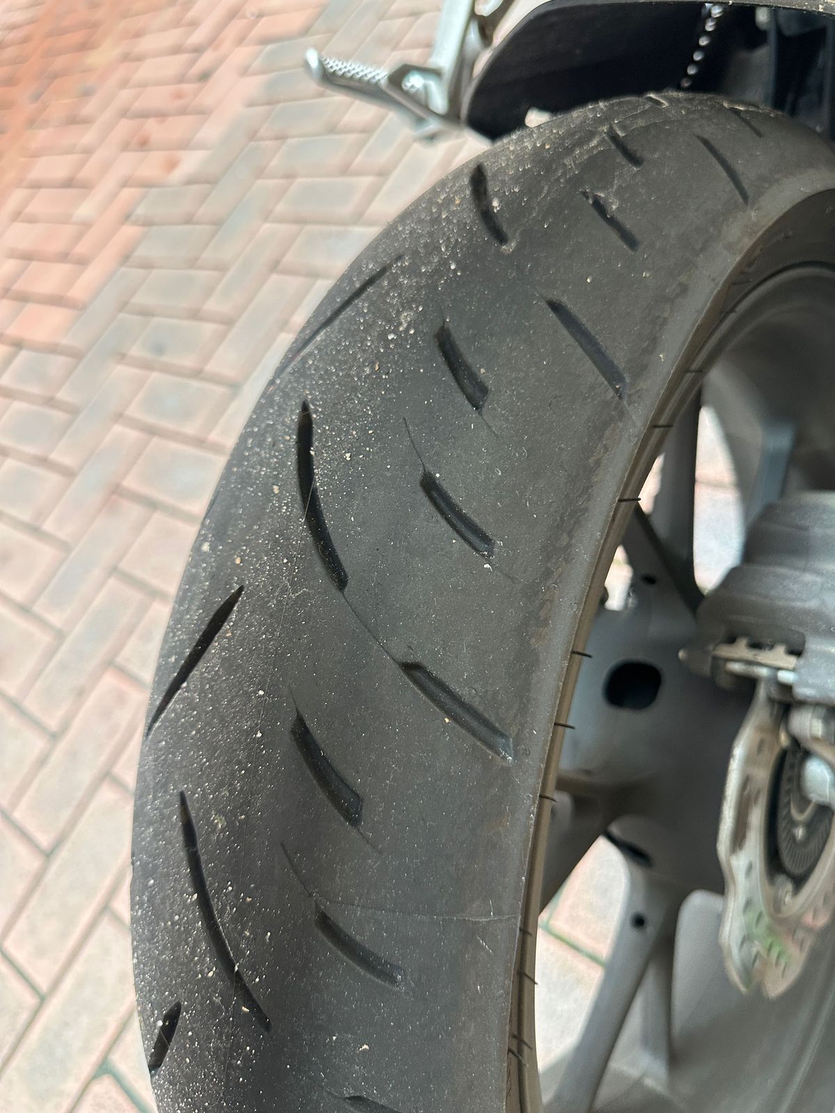 혼다 CB 300 R 8