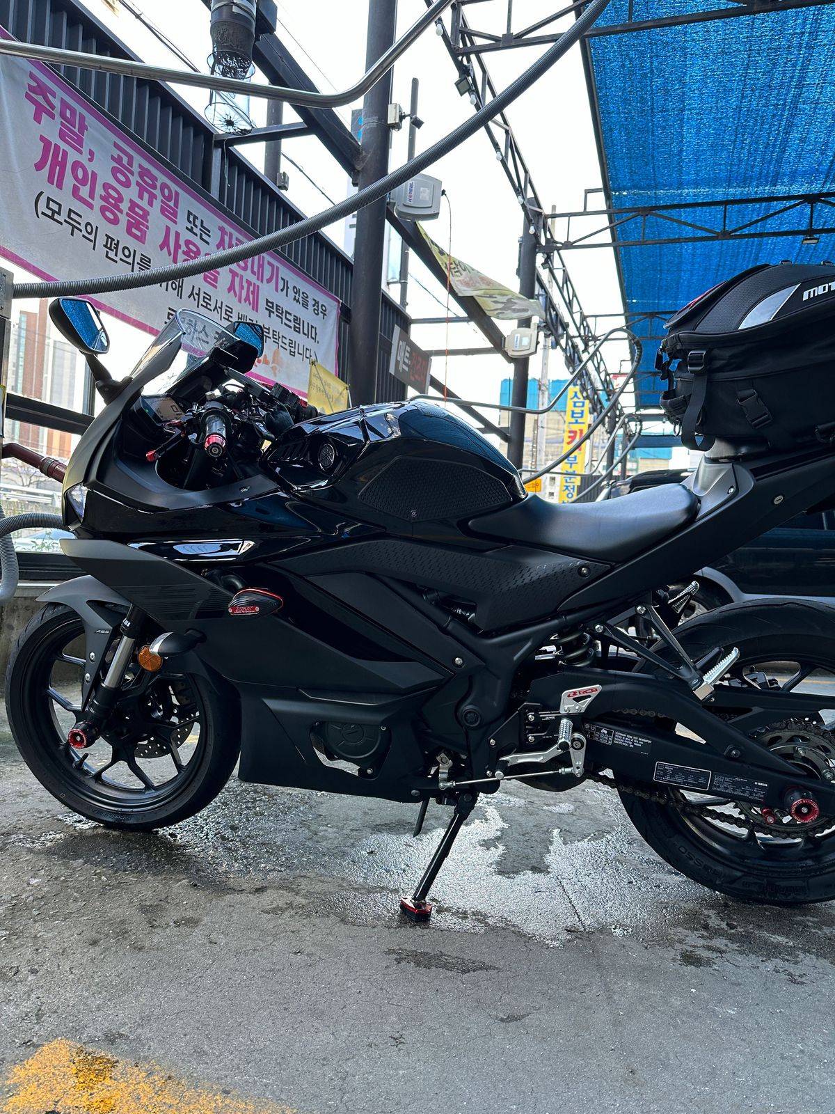 야마하 YZF R3 more