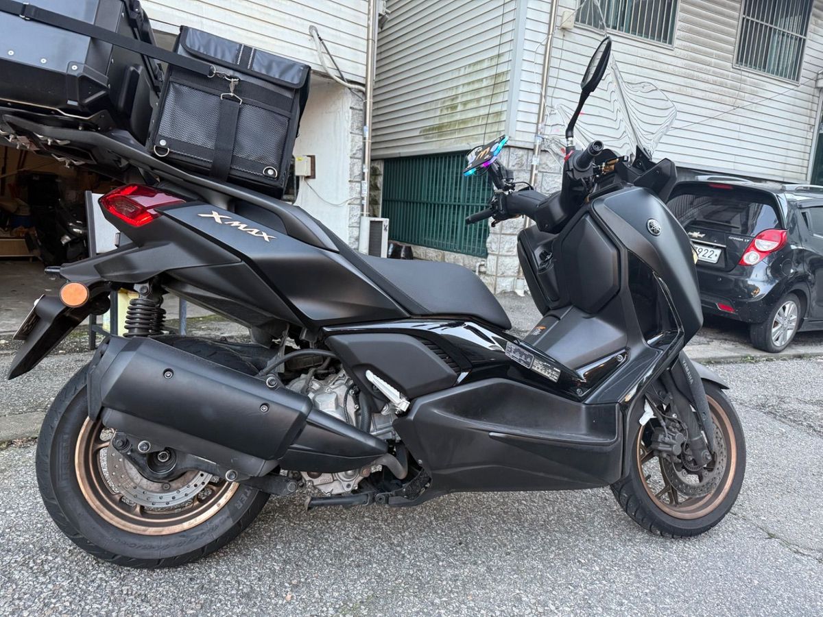야마하 XMAX 300 ABS 4