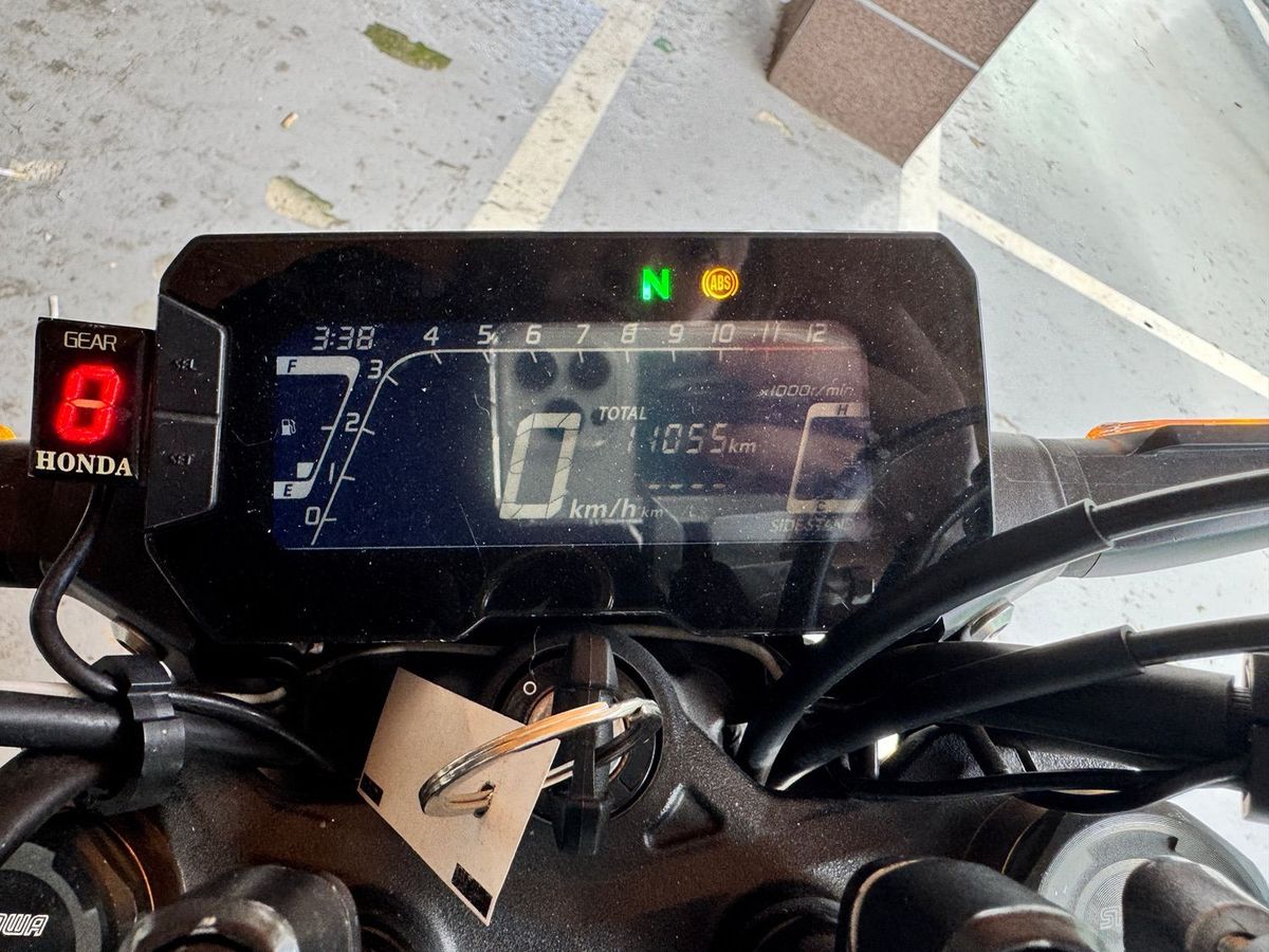 혼다 CB 300 R 8