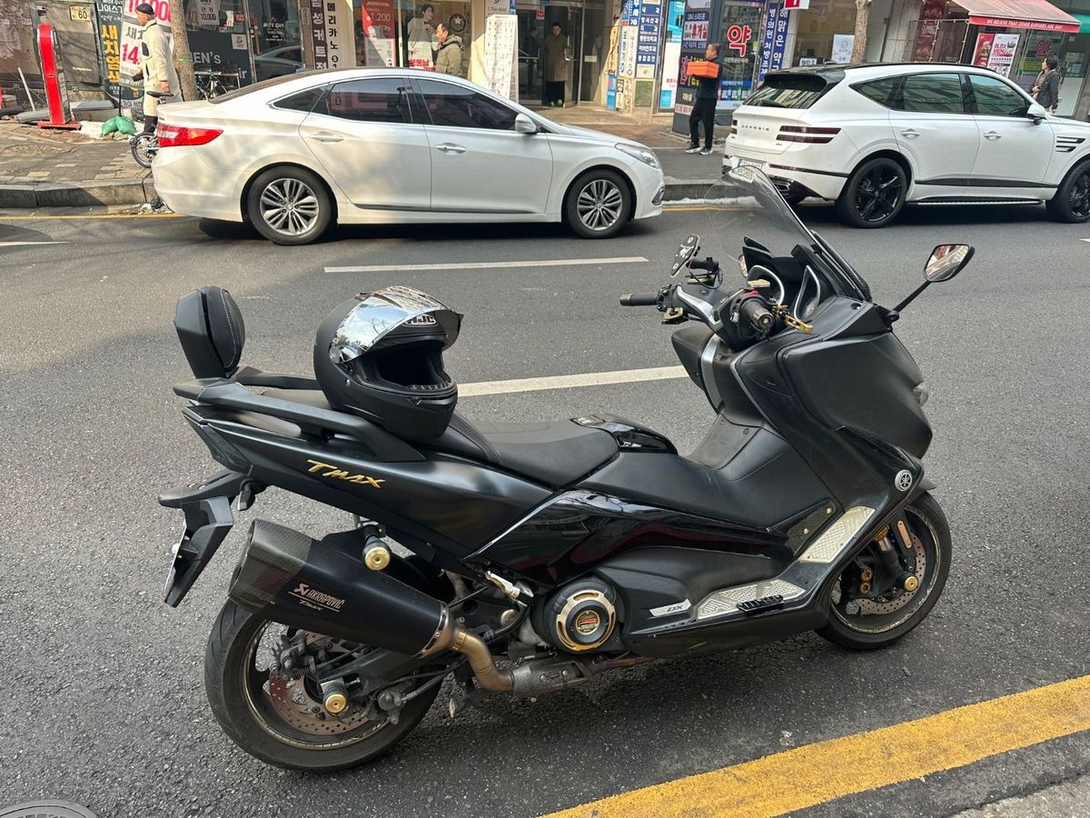 야마하 TMAX DX 6