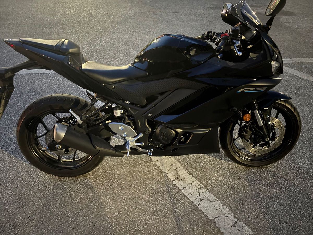 야마하 YZF R3 main